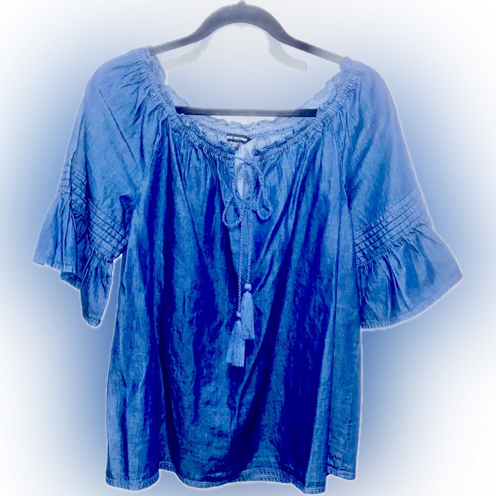 Unique Spectrum SIZE Large Womens Navy Blue Blouse
